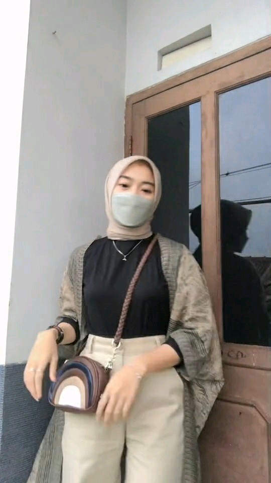 gapernah gagal outfitnya😭😭#ootdsimple #shopeevideo #fyp #ootdshopee #xyzbca