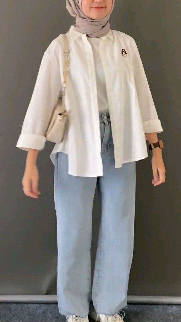 rekomendasi ootd simple tapi ttp kece pakai kemeja putih?❤ #ootdkemeja #shopeevideofeed  #RacunShopee