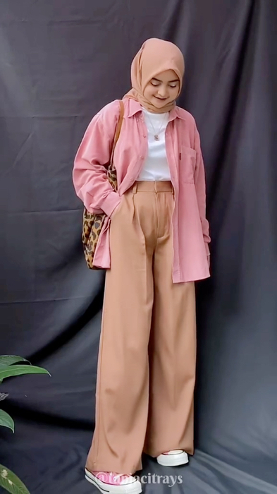#ShopeeFashionHaul #OOTDFashionShopee #ShopeeMixnMatch #ShopeeHaul #ShopeeLook #RacunShopee #GakNyeselBeliIni