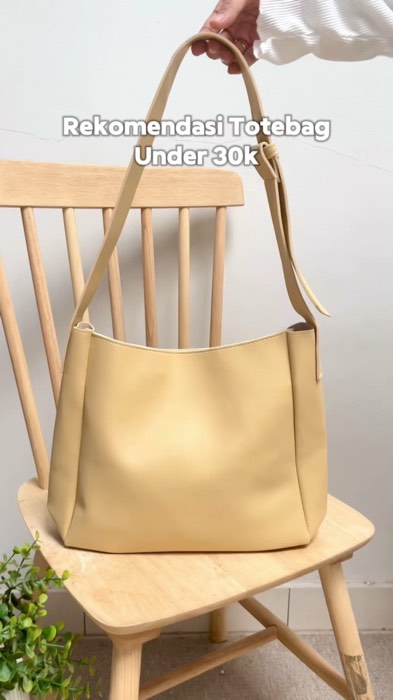 Totebag under 30k #totebag #totebagmurah #totebagwanita #totebagkerja #SpillBawaBerkah #RacunShopee #SpillRacunShopee #GakNyeselBeliIni