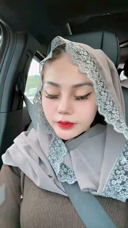 #hijabmenter #pashmina #pashminainstan #pashminaceruty #pashminaviral #kerudungpashmina #44megashoppingday #44bigsale #44shopeefeedday #ShopeeLook #fy