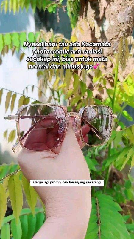 kacamata photochromic anti radiasi##racunshopeemurah #RacunShopeeCheck #SpillRacunShopee #ShopeeReview #RacunShopee #fypシ #trendingviral