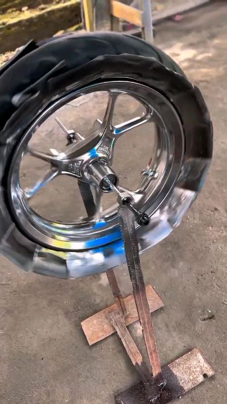 #catblackchrome #blackchrome #gantenginmotor #danapelajar #ramadhandishopee #catvelg #DiskonRacunShopee #foryou #foryoupage #xyzbca #bismillahfyp