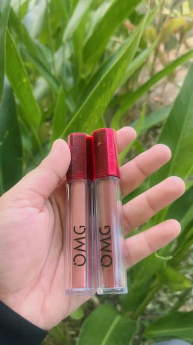 Sumpah, baru nemu paket ombre dari omg yang bagus dan gak bikin kulit bibir kering. #fyppppppppppppppppppppppp #lipstikmurah #lipstickombre #omglipcre