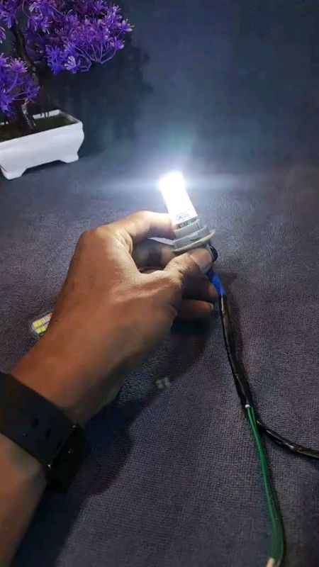 kalau kalian pakai lampu stop ini pengedara di belakangmu pasti iri melihatmu#murahmeriah #lampumurahmeriah #kedapkedip #ShopeeCODVir