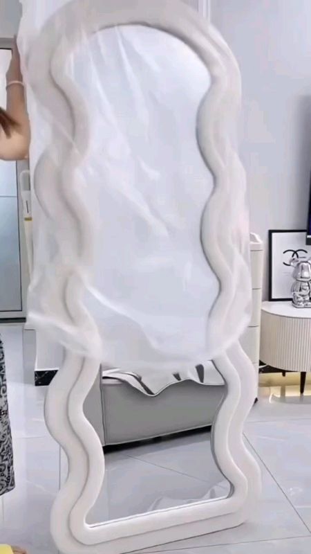 Standing mirror full body beludru #standingmirror #mirroraesthetic #fullbody #murahbanget #cerminbludru  #RacunShopee #shopeevideo