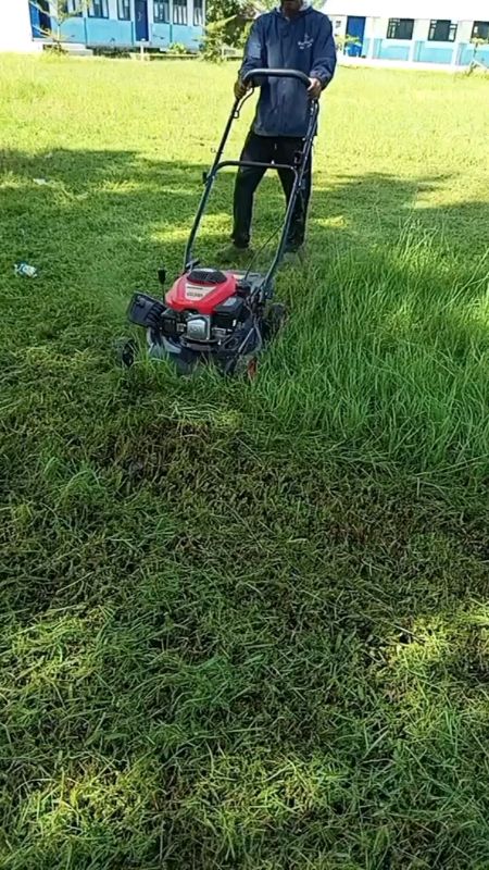 Mesin potong rumput dorong#ViralDiShope #ShopeeVideoCreator #buruanORDER☑️😍 #SpillBawaBerkah #ShopeeLook #bagusbangettt😍 #RacunShopee #cekkeranjang