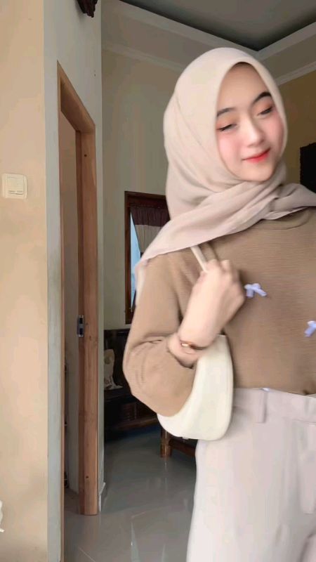 yang aku pake ⬇ #shopeevideo #RacunShopee #blousewanita