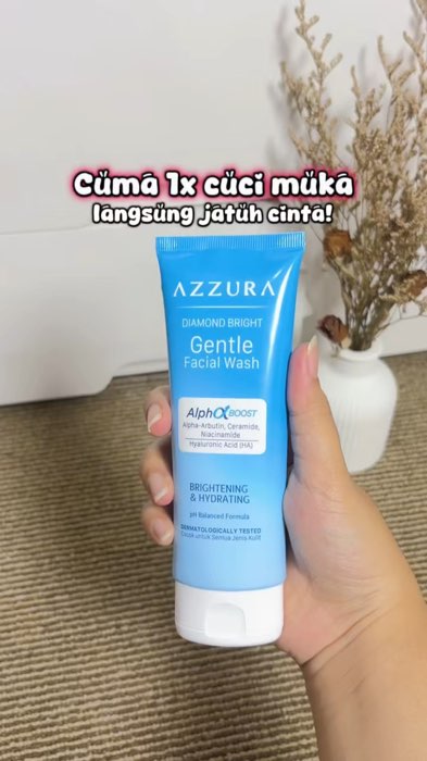Sekali coba langsung ketagihan! 🤩 Lembap, nyaman, no ketarik!#GakNyeselBeliIni#CantikGaHarusMahal#GratisOngkirRP0#azzuracosmetics#azzura#facialwash