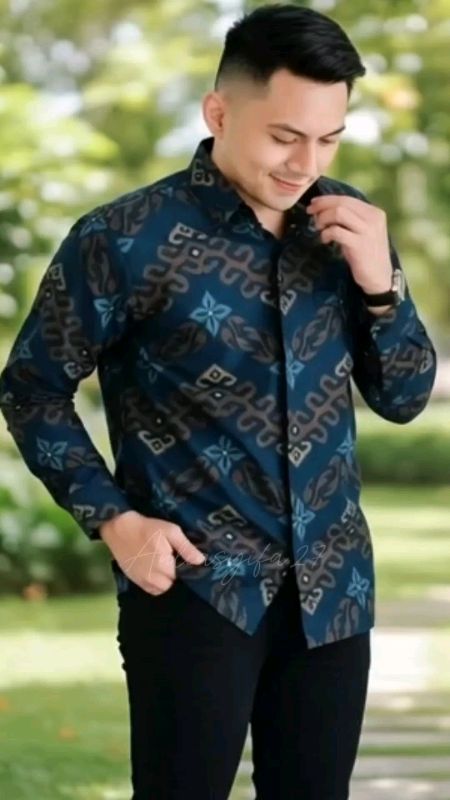 #RacunShopee #newarrival #kemejabatikprialenganpanjang #Batikpremiummewah #baturaden #bahankatunpremiium #yukdiorder🤗😍😉