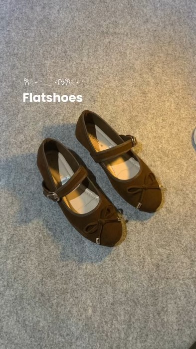 #flat #flatshoes #flatshoeswanita #flatshoescantik #flatshoeskerja #flatshoesmurah #sepatu #sepatuwanita