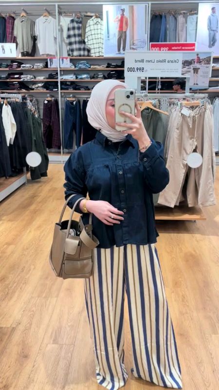 #atasanjeansruffle #celanakulotlinen #OOTDFashionShopee #ShopeeLook #ShopeeFashionHaul #ViralDiShopeeVideo #SpillBawaBerkah #SpillRacunShopee #fyp