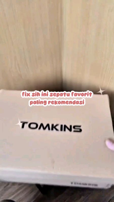 siapa sih yang ga tau sepatu paling keren di kalangan anak² hingga dewasa#tomkinsoriginal #tomkins #sepatu #Diskon50Persen #RacunShopee #ShopeeCOD