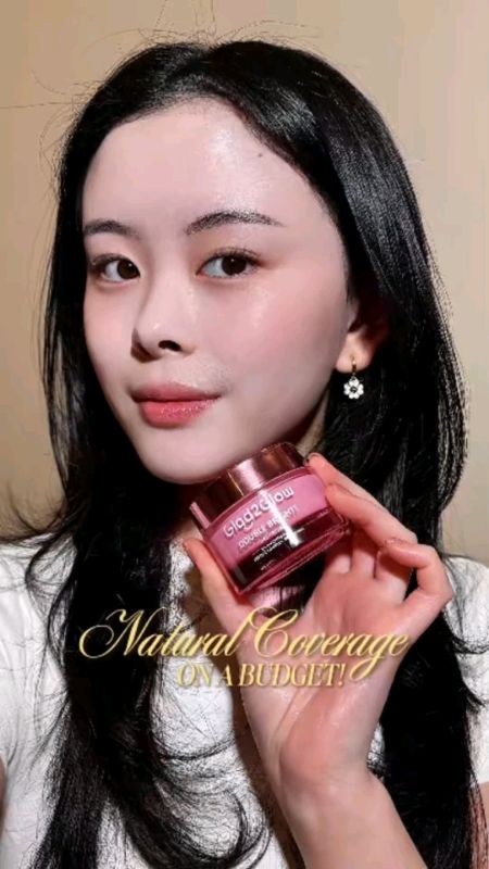 tone up day cream glad2glow#g2g #glad2glow #GratisOngkirRP0 #RacunShopee #shopeevideo #ShopeeBeautyHaul #1010brandsfestival #1010supershoppingday