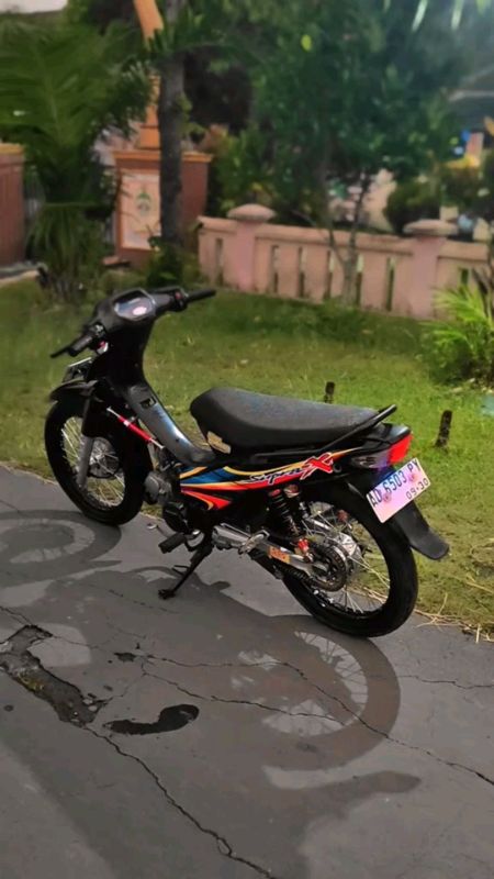 #suprax #supramodifikasi #bodysupraxlama #fullsetbodymotor #SpillRacunShopee #cod #shopeevideo #acecorismotor #RacunShopee #fyp #supraxold #suprabapak