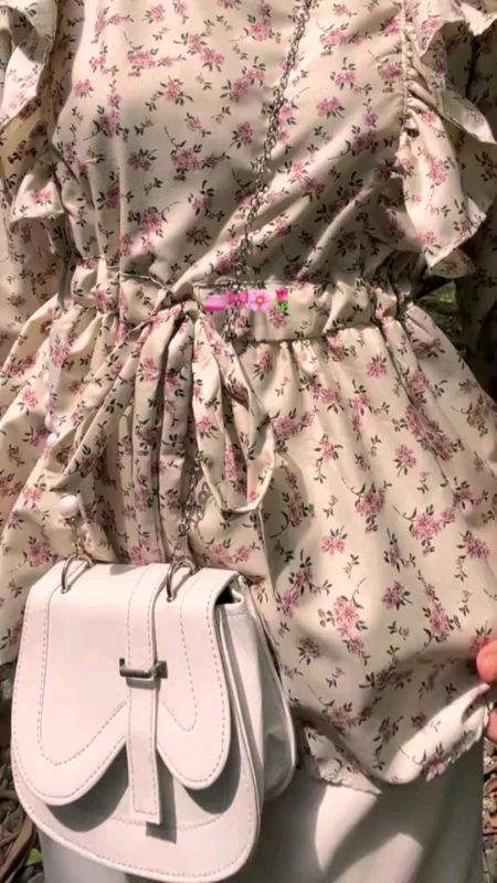 #blousemotifflorallenganpanjangkorean#blousemotifbungaterbaru #cantikelegant 😍😍🩷🩷🩷#tasse#tasSelempangMinigemesbanget😍 #RacunShopeeCheck
