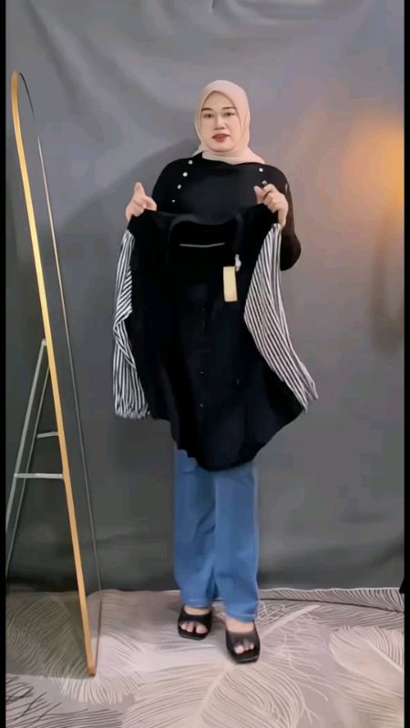 Tiara kemeja rayon kekinian #RacunShopee #racunshopeecheeck #RacunShopeeCantik