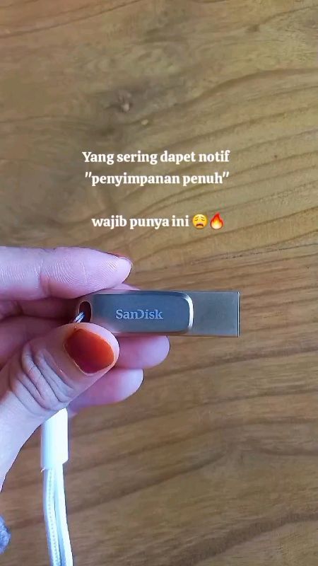 Berguna bagett plss😭🔥#SanDiskDualDrive #sandiskotgtypec #memorisandisk #penyelamathidup #fypツ #barangbermanfaat #kecilkecilcaberawit #RacunShopee