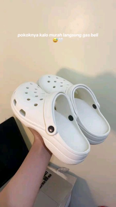cari sandal Baim yang lagi viral #sandalmurah #sandalbaimmurah #sandalslop #sandalbaimbakpao #sandal #sandalkaret #sandalkekinian #sandalcrocs
