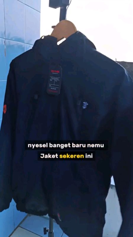 cocok banget pakek ini kondisi cuaca tak menentu#jaketparasut #redflag #shopeevideo #gratisongkir #SpillBawaBerkah #ViralDiShopeeVideo #algoritmashope