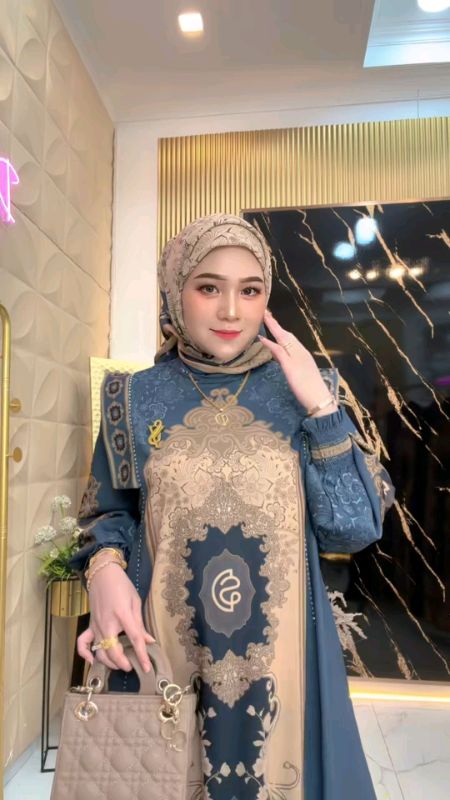 #gamis sett hijab segi tiga remja#bhn halus nyamn dipakai#Fshion shopeee#
