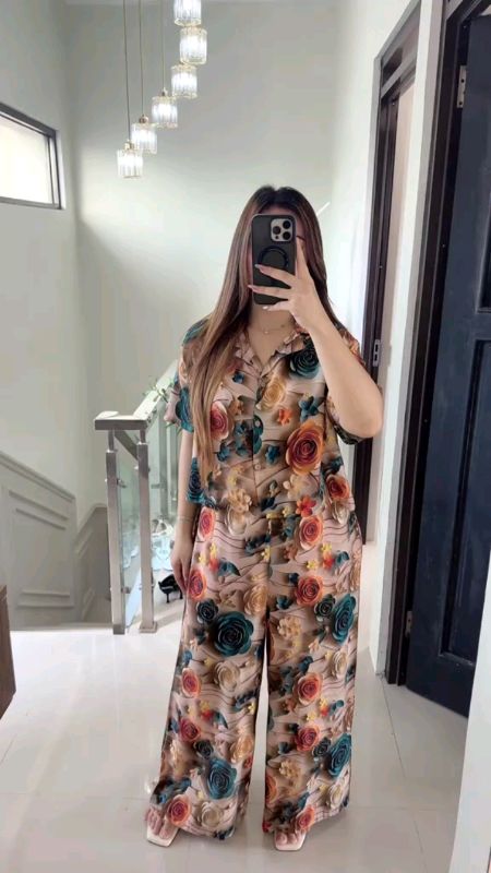 #setelancelanapanjang #onesetkekinian #piyamakekinian #ViralDiShopeeVideo #SpillRacunShopee #OOTDFashionShopee #SpillBawaBerkah