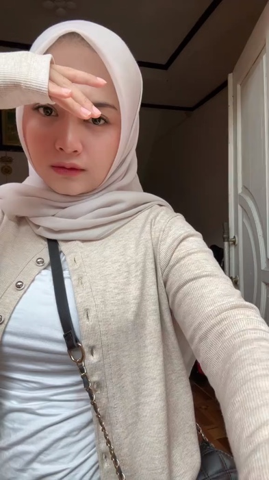 outfit casual tapi ttp cakep🧏🏻‍♀️ #outfitideas #cardiganrajut #knitwear #OOTDFashionShopee #FashiondiShopee #SpillRacunShopee #GratisOngkirRP0
