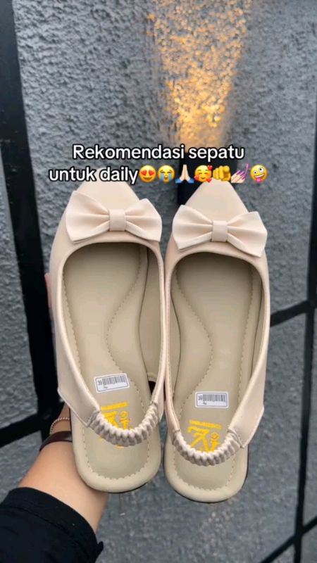 Flatshoes Wanita Pita Cantik #flatshoes #sepatuwanita #sepatusandal #RacunShopee #Diskon50Persen #rekomendasisepatu #ShopeeBeautyHaul