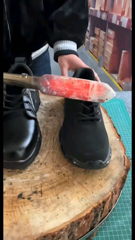 sepatu safety/ sepatu proyek #sepatu #sepatusafety #sepatusafetypria #sepatusafetyujungbesi #sepatuujungbesi #sepatuproyek #sepatukerja