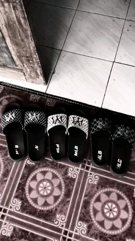 😔#sandalslop #Diskon50Persen #ShopeeCOD #ShopeeLook #fyp#sandalsloppria #sandalkeren #SpillRacunShopee #RacunShopee #ShopeeFashionHaul #checkoutsekar