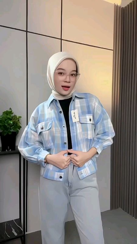 cuwakeepp bangett🩵✨️ on video kode JKT 31 yaaww🔥 #jaketcrop #jaketwanita #SpillBawaBerkah #RacunShopee