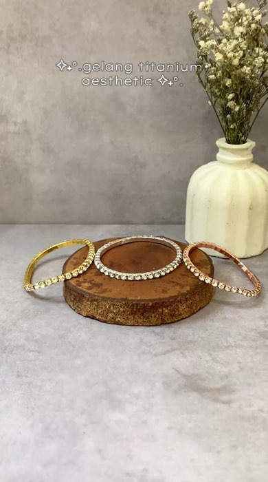 Gelang titanium aesthetic 😍 yukk checkout biar samaan 🥰✨#DiskonRacunShopee #gelangcantik #gelangwanita #gelangtitaniumantikarat #checkoutsekarang