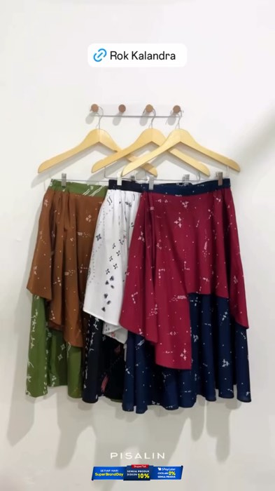 Rekomendasi Rok Wanita Batik Long Skirt Maxi Kebaya Tradisional Encim Kondangan Pesta Wisuda by Pisalin #outfitinspiration #RacunShopeeOOTD #DiskonFYP