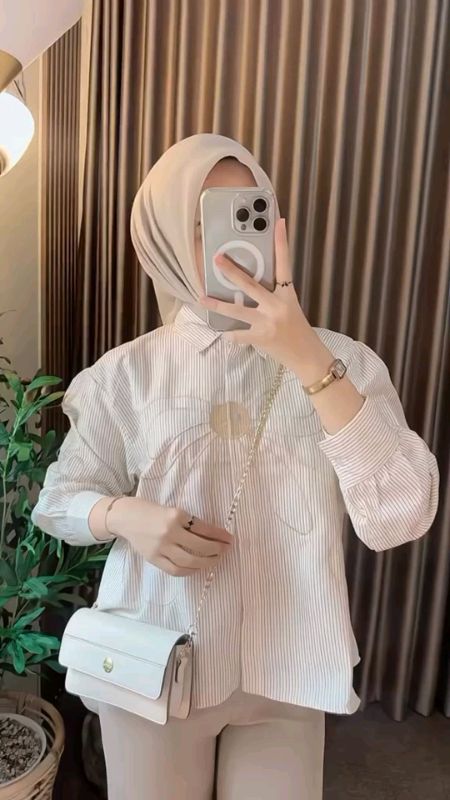 #sapirakemejasalur #kemejasalurbunga #atasanwanita #GratisOngkirRPO #GoyangShopeeVideo #GoyangShopeeVideo #GoyangShopeeVideo#RacunShopee #RacunShopee