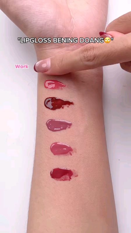 dapatkan promonya dari Raecca swipe to glow - lipgloss untuk bibir lebih cantik dan menawan 🥰😍 #RacunShopee #raecca #lipgloss #cosmetics ##beauty