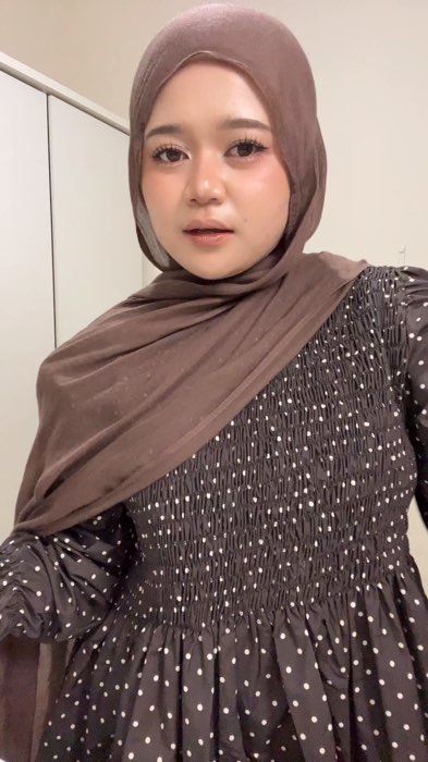 blouse polka tuh lucu semua gasii😣🤎 #petitefashion #fircheck #blousepolkadot #sanesyaid #fyp