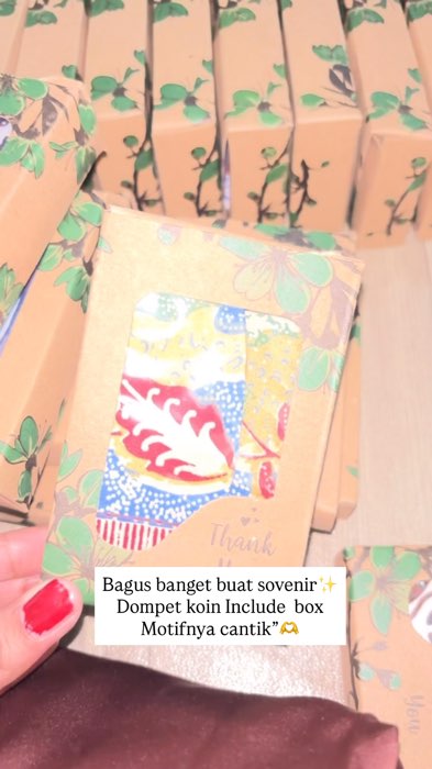 Souvenir pernikahan#souvenirpernikahan #dompet
