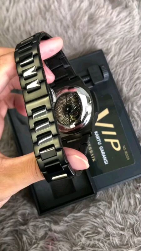 Jam pria #jamtangan #FashiondiShopee #BerkahRamadan