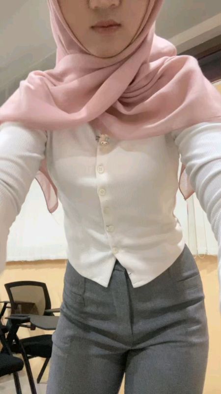 cantik banget 😋😋#anaksekolah #RacunShopeeLokal #berandashopee #trending #viral #fypp #RacunShopeeCantik #foryoupagee #fypppp #fyppage #foryou