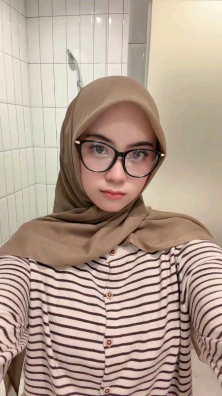 #fashionwanita #insiprasiootd #fypシ