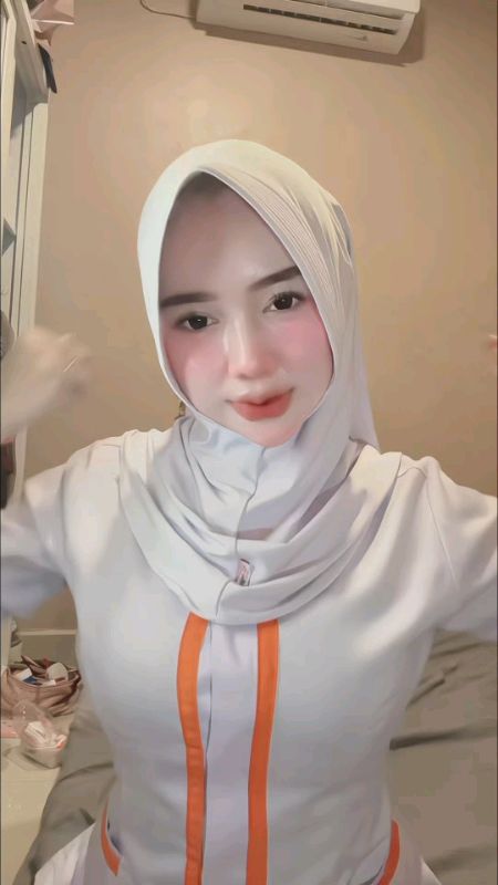 cantik banget 😋😋#anaksekolah #berandashopee #foryoupage #trending #viral #ViralDiShopeeVideo #RacunShopeeCantik #RacunShopeeLokal #lewatberanda #fyp