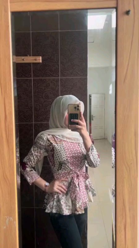 Batik Wanita Modern #kemejawanita #blousewanita #Batik #SpillRacunShopee  #RacunShopee #DiskonRacunShopee  #fyp #batikwanita