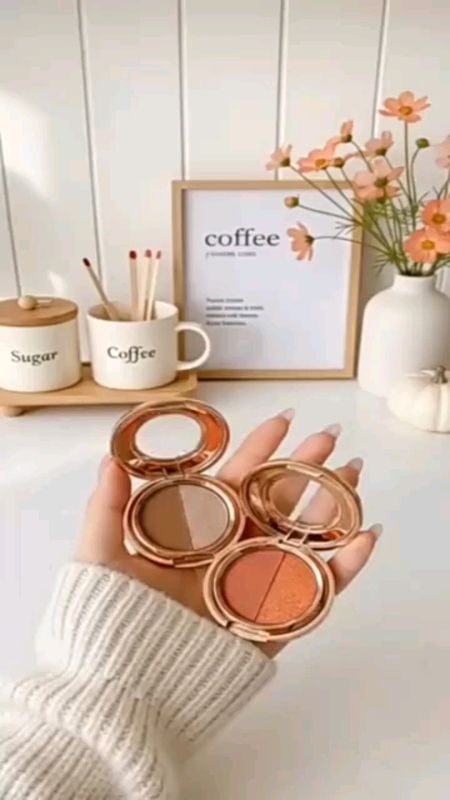 eyeshadow palette 2 warna #ShopeeLook #PromoNonStop #RacunShopeeCheck #eyeshadowpalette #Cashback50Persen #fypシ #SpillRacunShopee #vidioviral