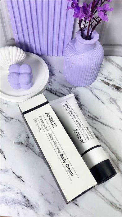 Body cream anruz #anruz #bodycream #anruZbodycream #bodycreamwhitening #bodycreamviral #bodycreammurah #creambadan #RacunShopeeCheck #ShopeeLook