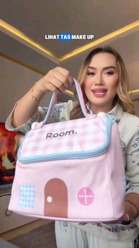 🔥 Tas Make Up House Lucu Wajib Punya #RacunShopee #ShopeeCOD #ViralDiShopeeVideo #TermurahDiShopee
