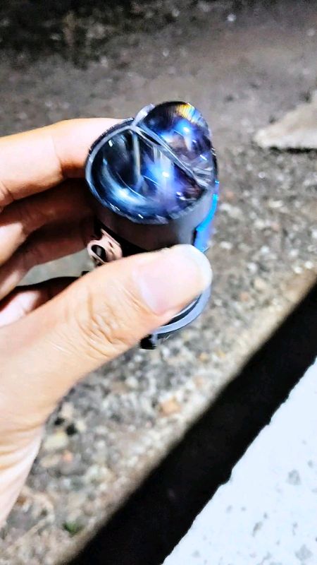 ibez 201 H4 ☝#cekoutsekarang🛍 #ShopeeCOD #ibez201 #lampuh4 #lamputruk #lampumotor #lampumobil #GratisOngkirRP0 #ViralDiShopeeVideo