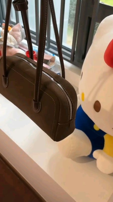 #shoulderbag #taswanita #handbag #RacunShopee #ViralDiShopeeVideo #koreanstyle #koreanbag #BeliDiShopeeVideo #SpillRacunShopee