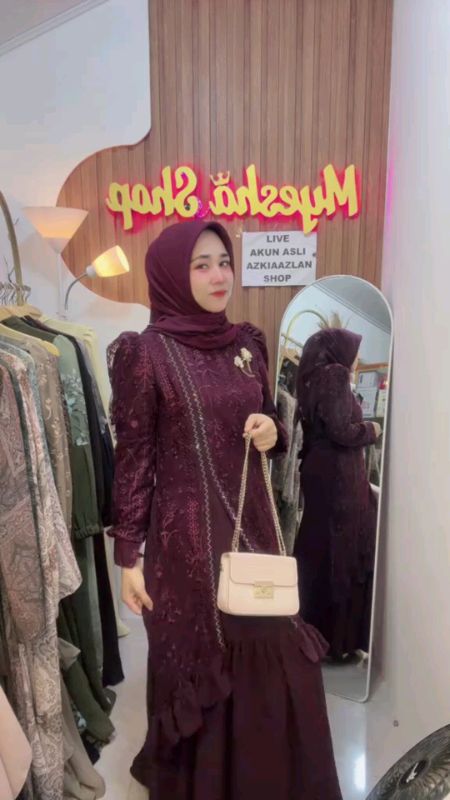 masya allah mewah banget kk Siapa cepat dia dapat Buruan di CO sekarang Karna STOK TERBATAS #gamisterbaru #cekDiKeranjangOrangeSekarang🥰🥰🥰🥰🥰