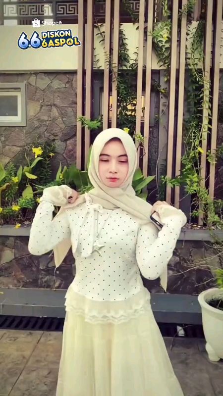 kemeja cantik#rokwanita #atasanwanita #blousewanita #bajusexy #bajuwanita #setelanwanita #kaoswanita #fypshopeevideo #RacunShopee #fyp