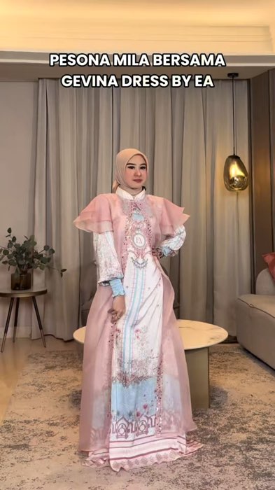 Persona mila bersama outfit EA bikin semakin semakin mewah dan terpesona 😍 yuk dapatkan yg dipakai mila sekarang! ✨#outfitlebaran2026